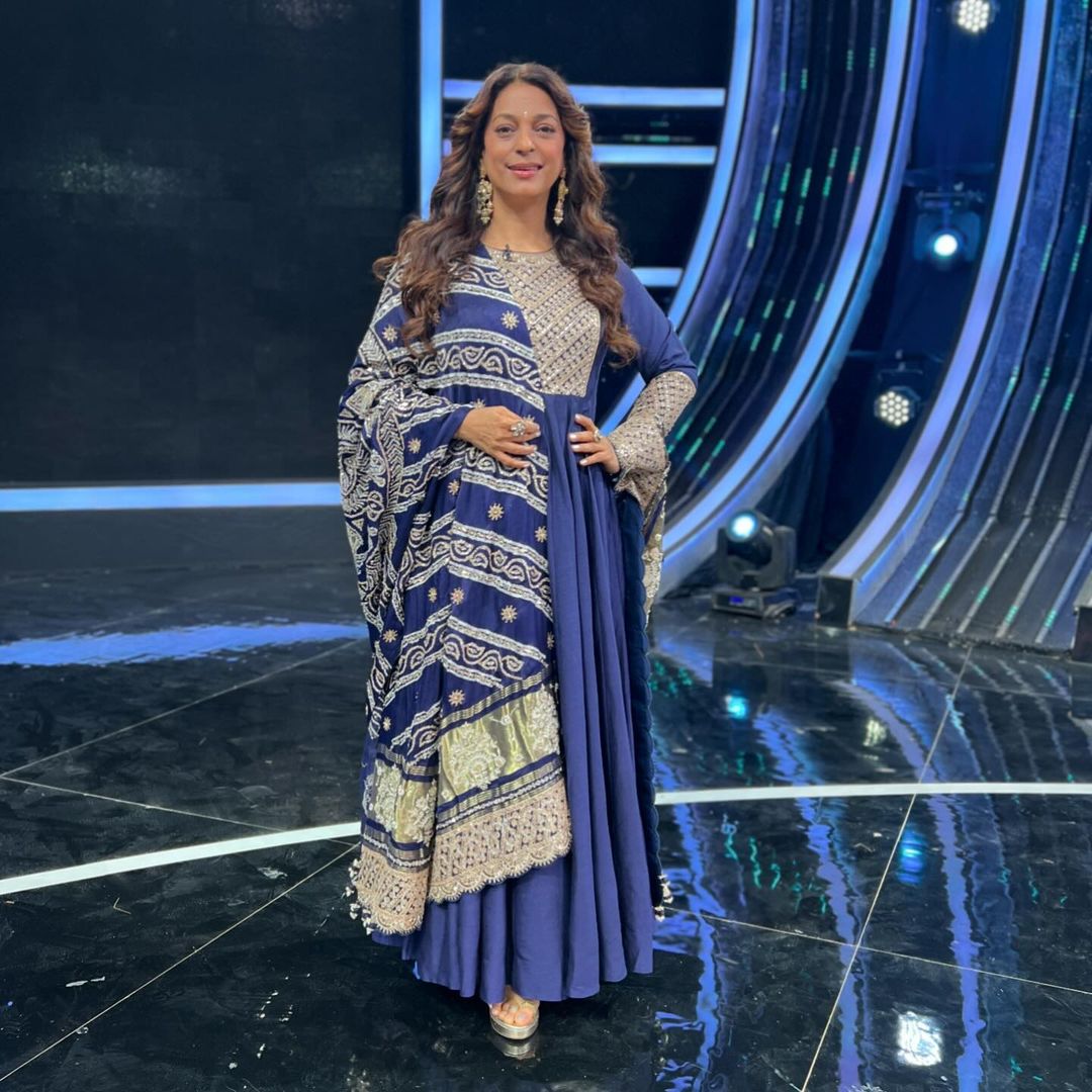 Juhi Chawla’s Deep-Blue Floor-length Anarkali Suit